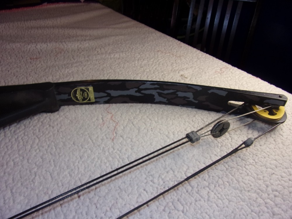 Darton 70MX Compound Bow RARE