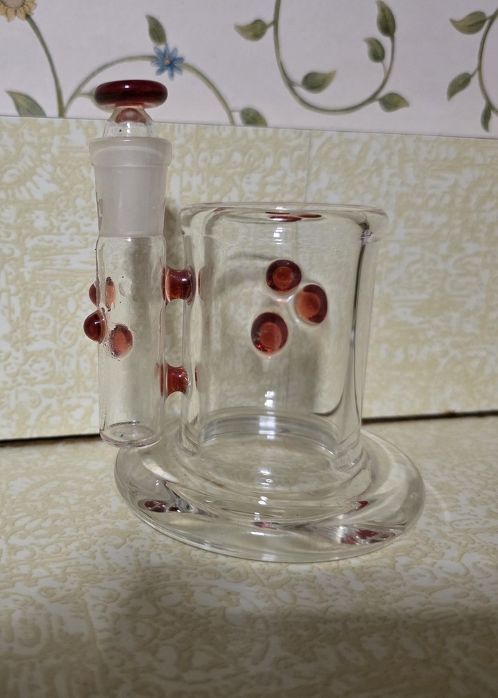 Beautiful Glass Iso Station