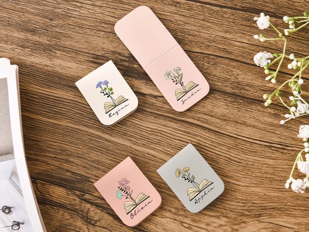 Personalized Magnetic Leather Bookmark with Birth Flower，Book Accessory