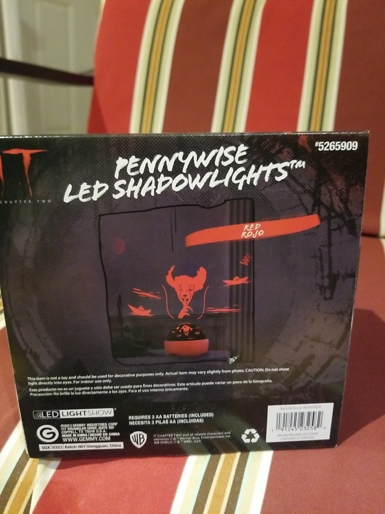 Pennywise IT Gemmy Halloween Lightshow Projection Tabletop ShadowLights PROP