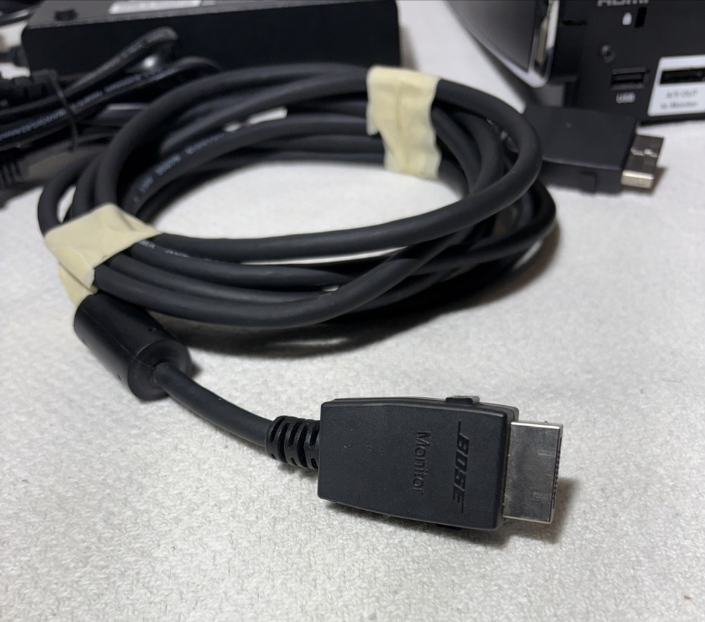 Bose AVM Control Console VideoWave Multimedia Center & 96PS-070 Power Adapter