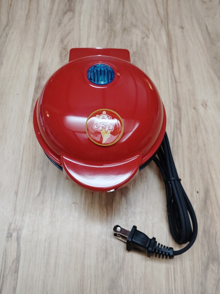 Cold Stone Creamery Waffle Bowl Maker Compact Versatile Quick & Easy