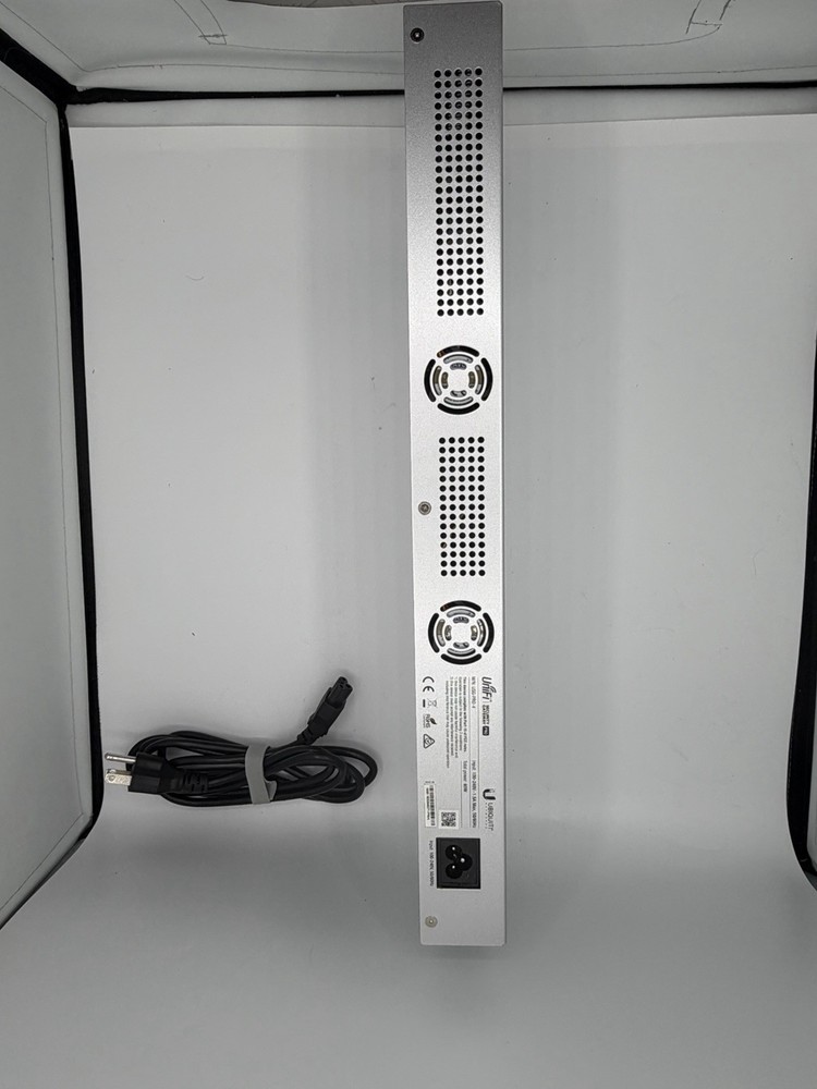 Ubiquiti Unifi security gateway pro usg-pro-4