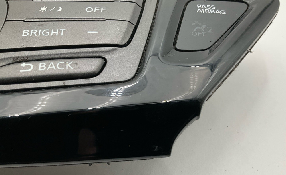 2013-2016 NISSAN PATHFINDER Radio Control Panel OEM