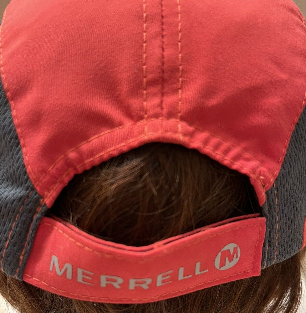 Y2K NWOT Merrell Lightweight Hat Polyester Adjustable OSFA Running Cycling