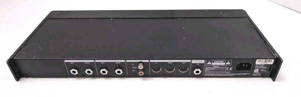 TC Electronic M-ONE Effects Processor READ