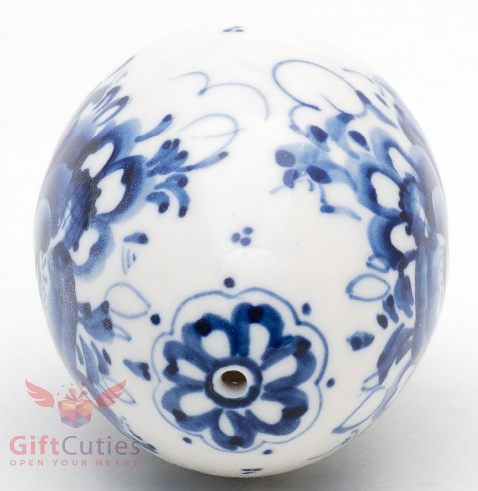 Gzhel Porcelain Easter Egg salt shaker holder Hand-painted