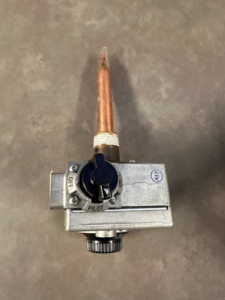 AO Smith 9004703105, Water Heater Control 37C73U-268, N45-080.