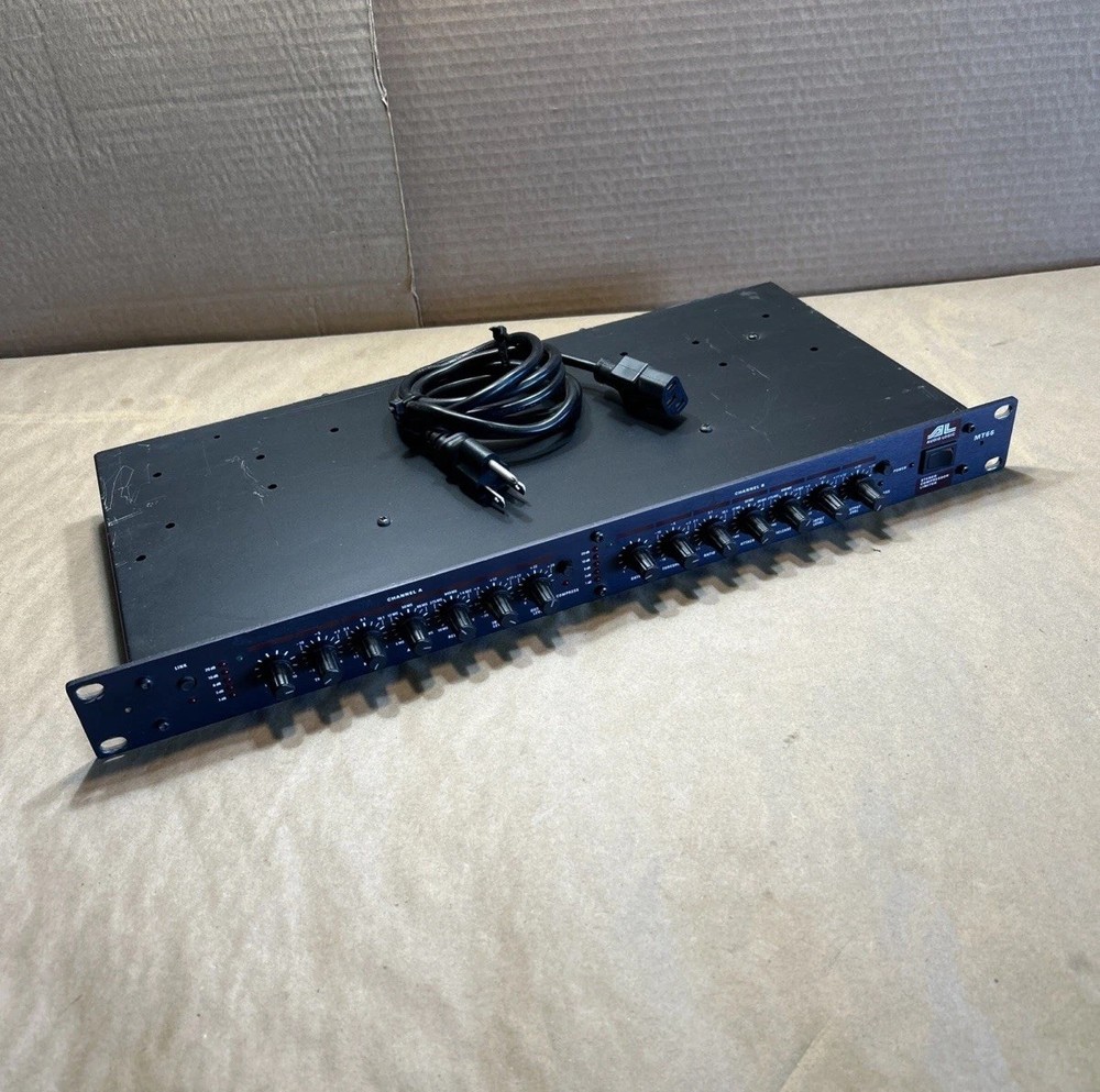 AUDIO LOGIC MT66  PRO Stereo Compressor Limiter - Powers On - Untested