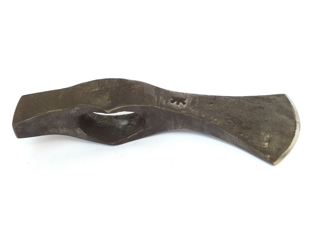 F_02a Hammer Poll TOMAHAWK (hatchet, axe)