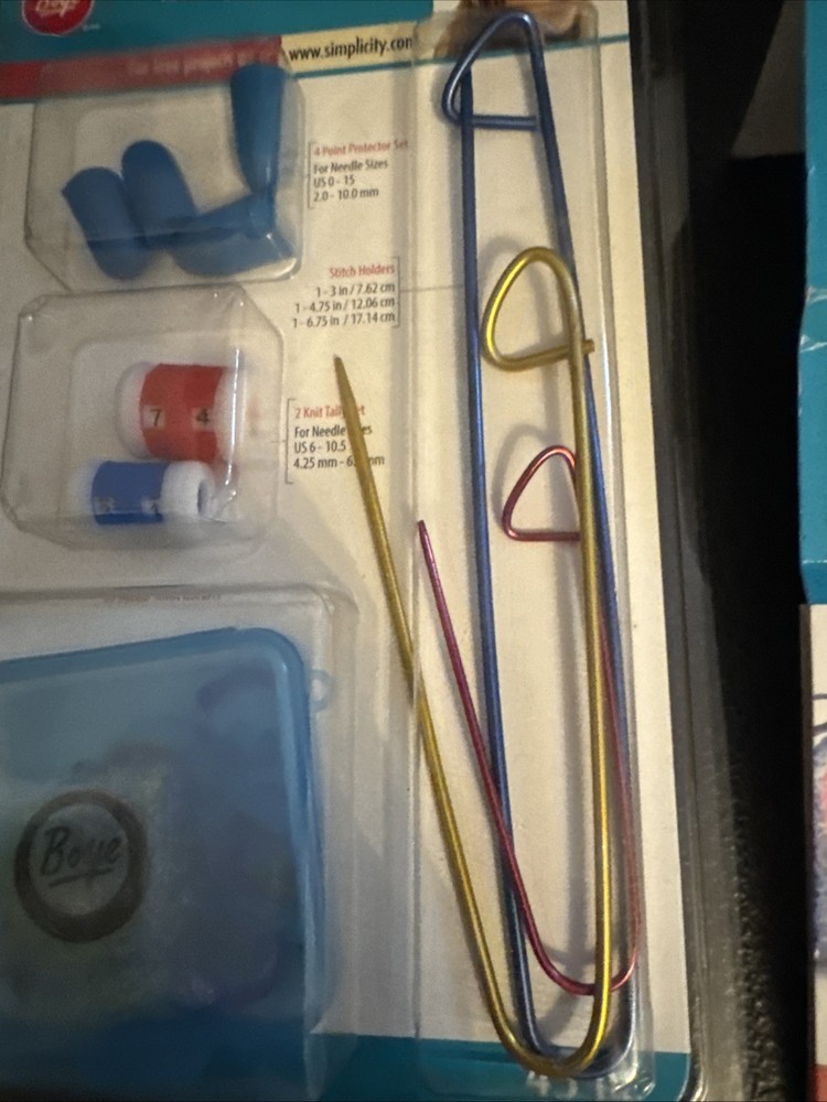Knitting Accessory SET Stitch Holders Stitch Counter Needle Point Protector