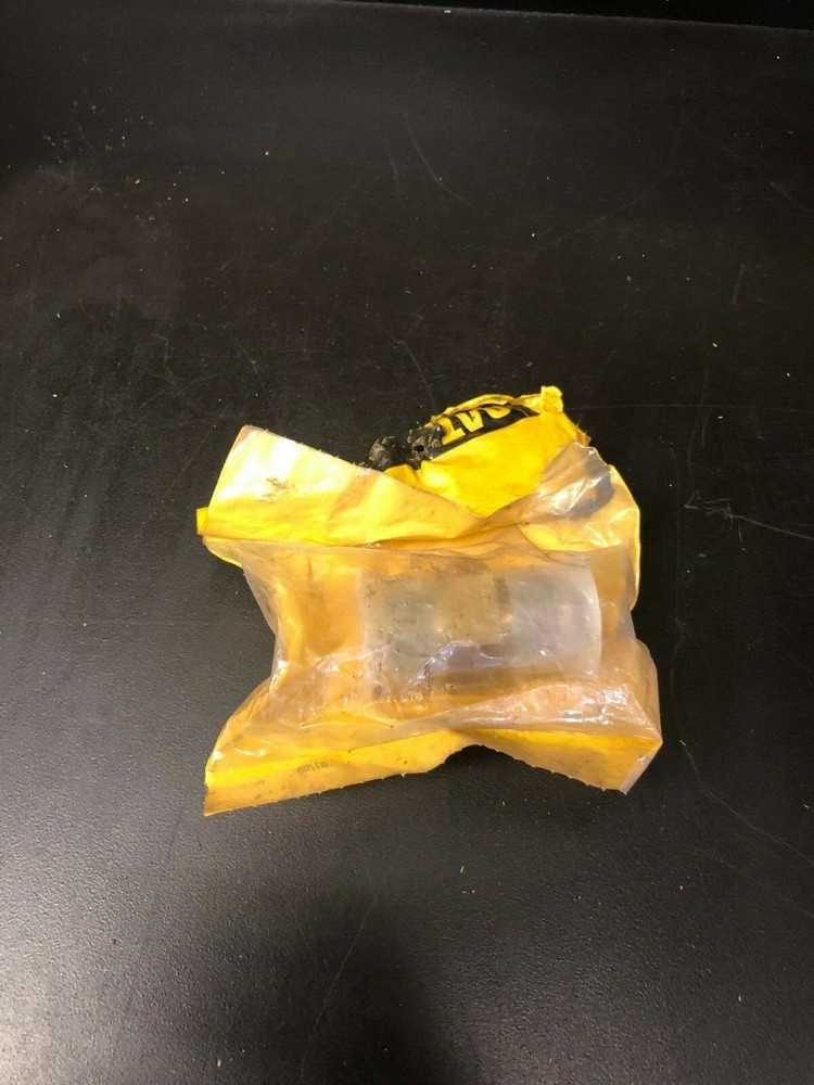 CAT / Caterpillar Straight Connector Adapter 2P-7636