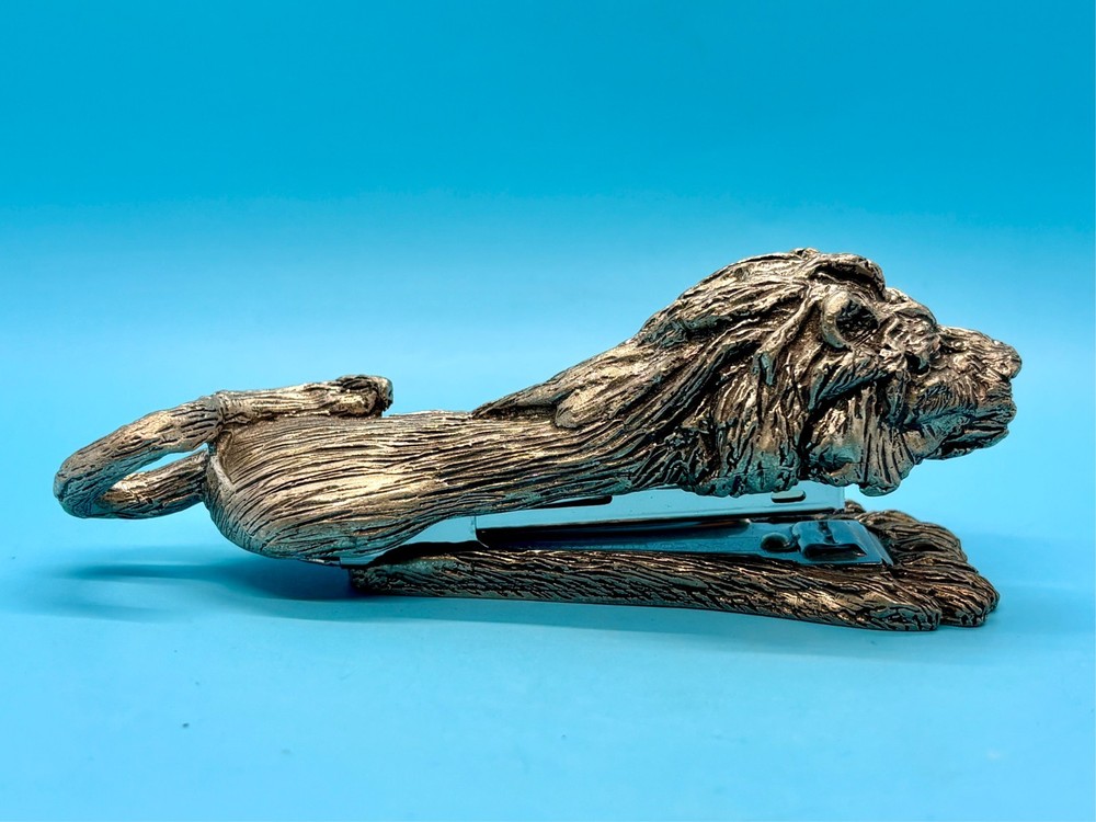 Frankli Wild Pewter Lion Stapler – Figure in EUC