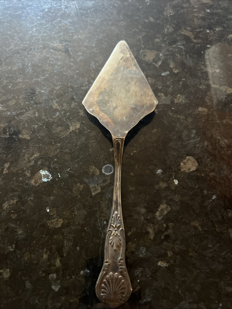 Vintage Large Pie Server, Silver Plated Cake Slice, Grenadier Cake slice