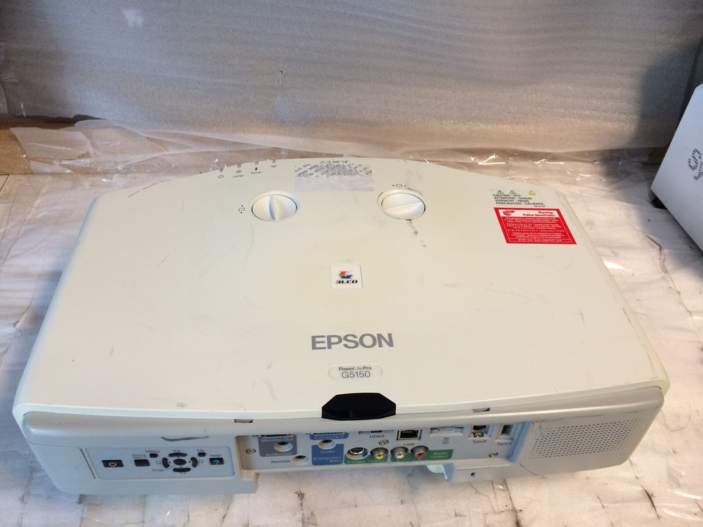 Epson PowerLite Pro G5150 LCD Projector | MISSING LENS