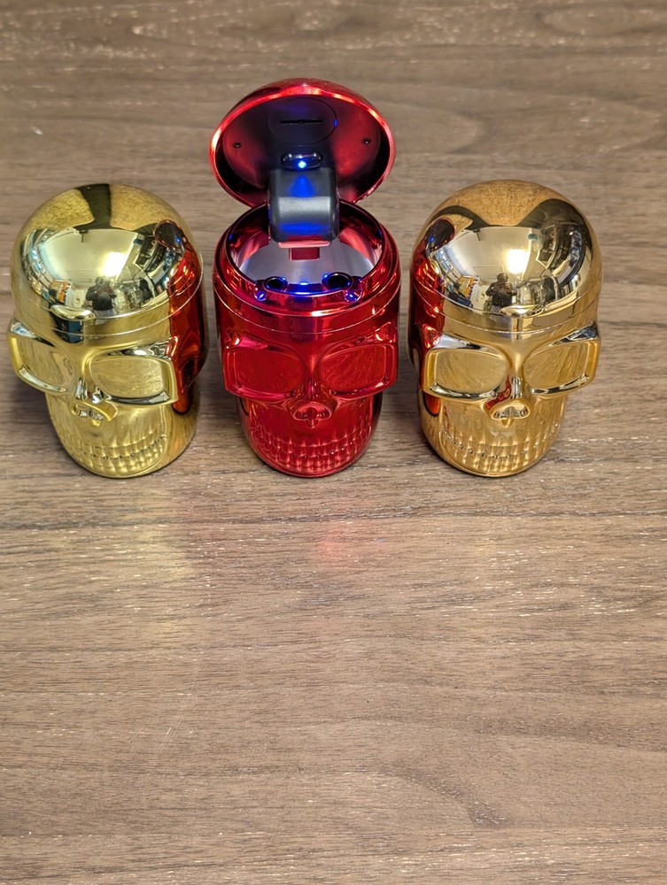 Three Pack Skull Ashtray