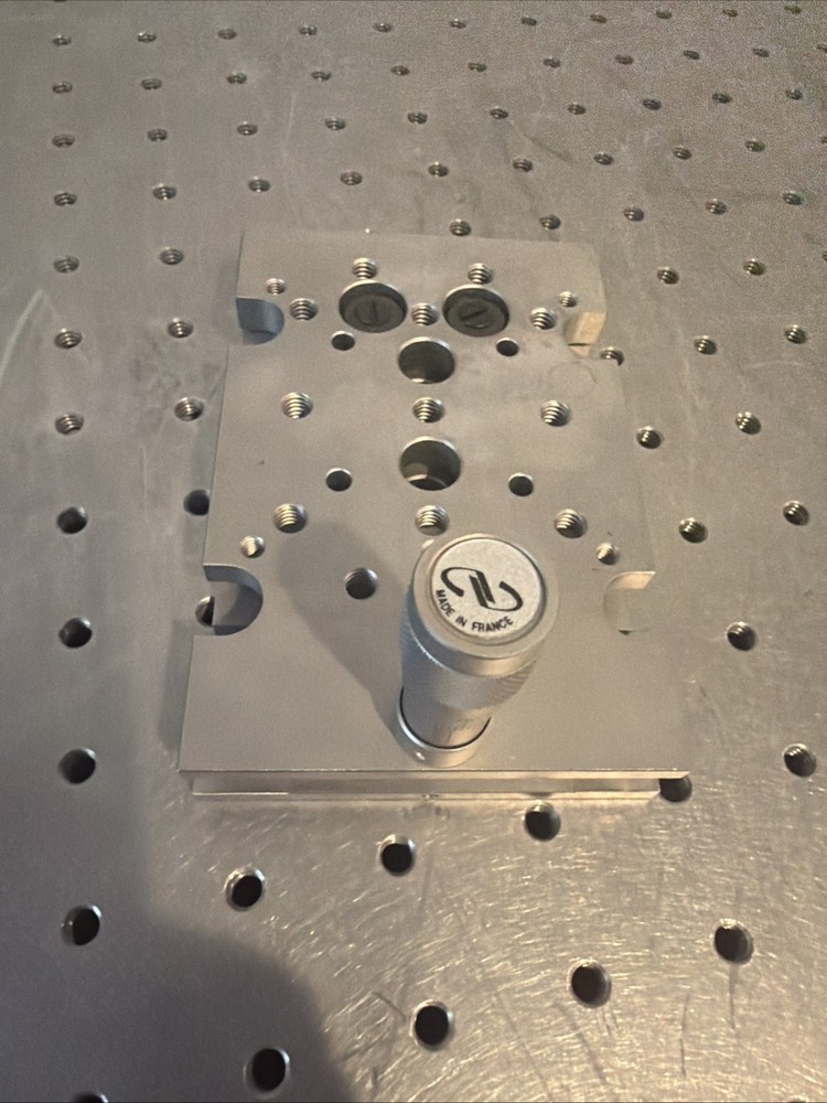 Newport TGN80 Precision Tilt Platform With Micrometer 2 Arc Sec, 200N Max