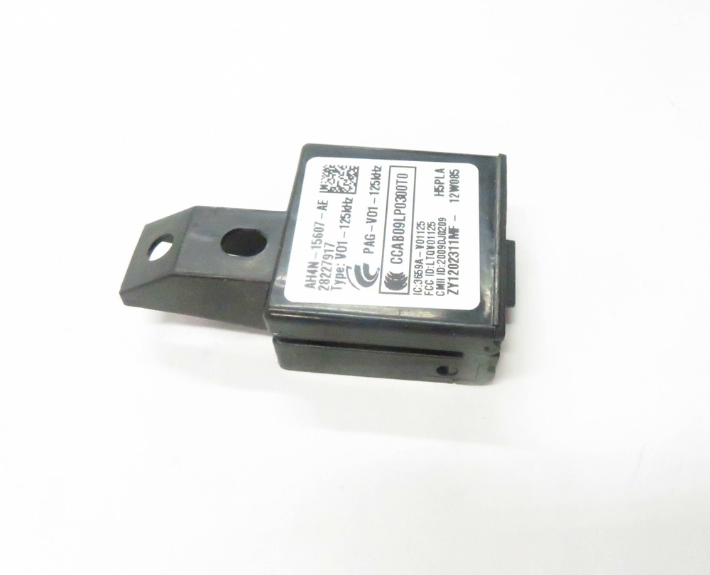 2012 RANGE ROVER (L322) KEYLESS ENTRY ANTENNA SENSOR MODULE