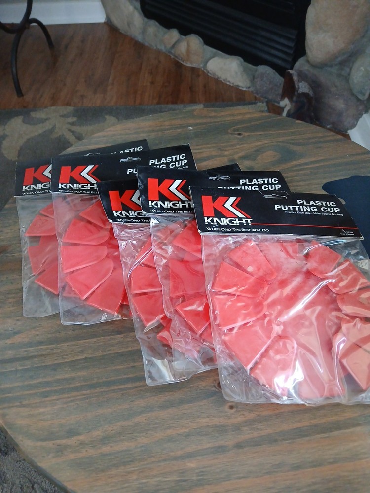 Knight Plastic Putting Cups~5 Packs