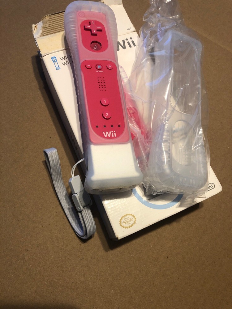 Nintendo Wii Wireless Remote + MotionPlus PINK Motion Controller With Box