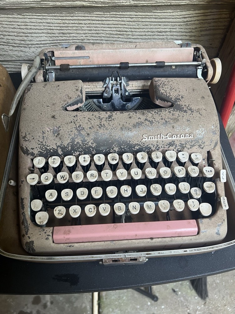 antique smith corona typewriter **poor Shape**