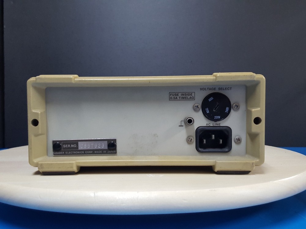Leader 856 : Multimeter (7923)