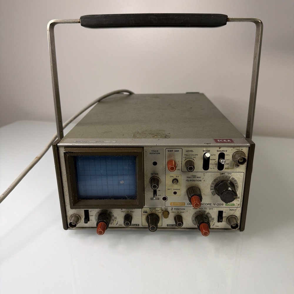 Hitachi Oscilloscope V-209 - Power tested only
