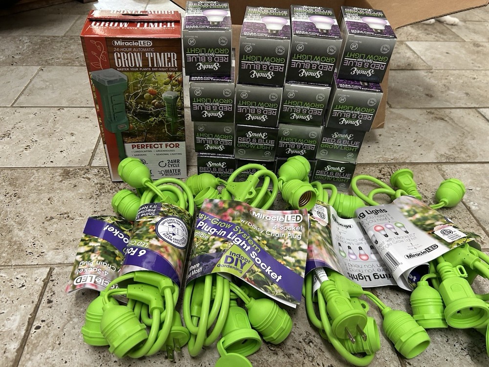 MiracleLed Smokephonics Under the Canopy Indoor Grow Light Kit, Timer, 4 socket