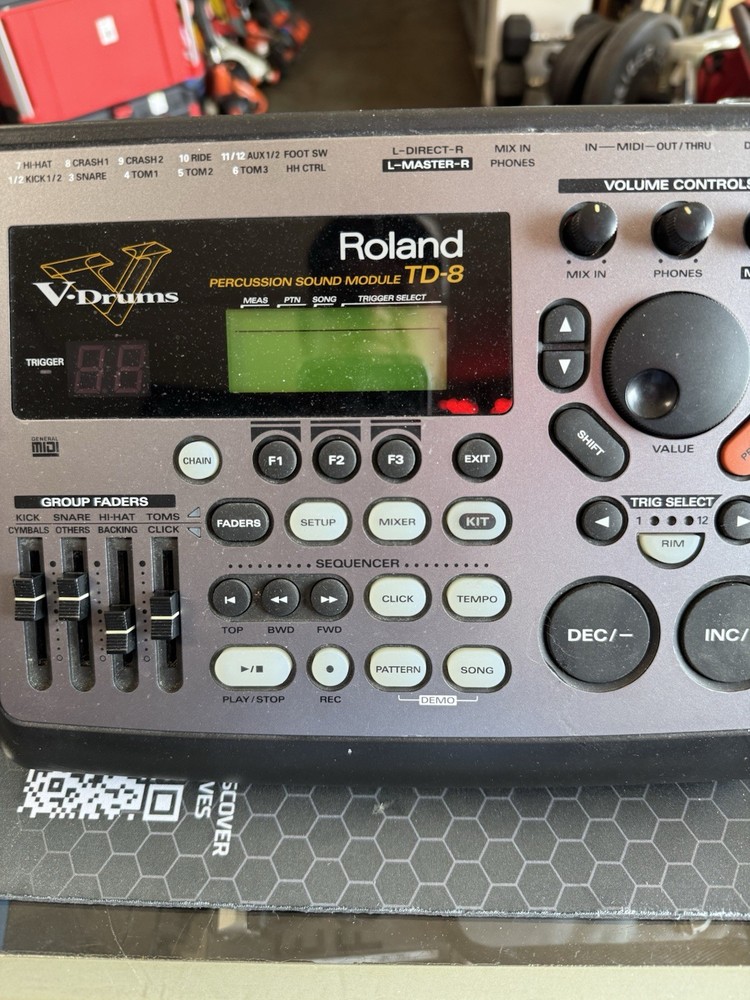 Roland TD-8 Drum Module Digital Programmable Built-in Effects MIDI Plastic