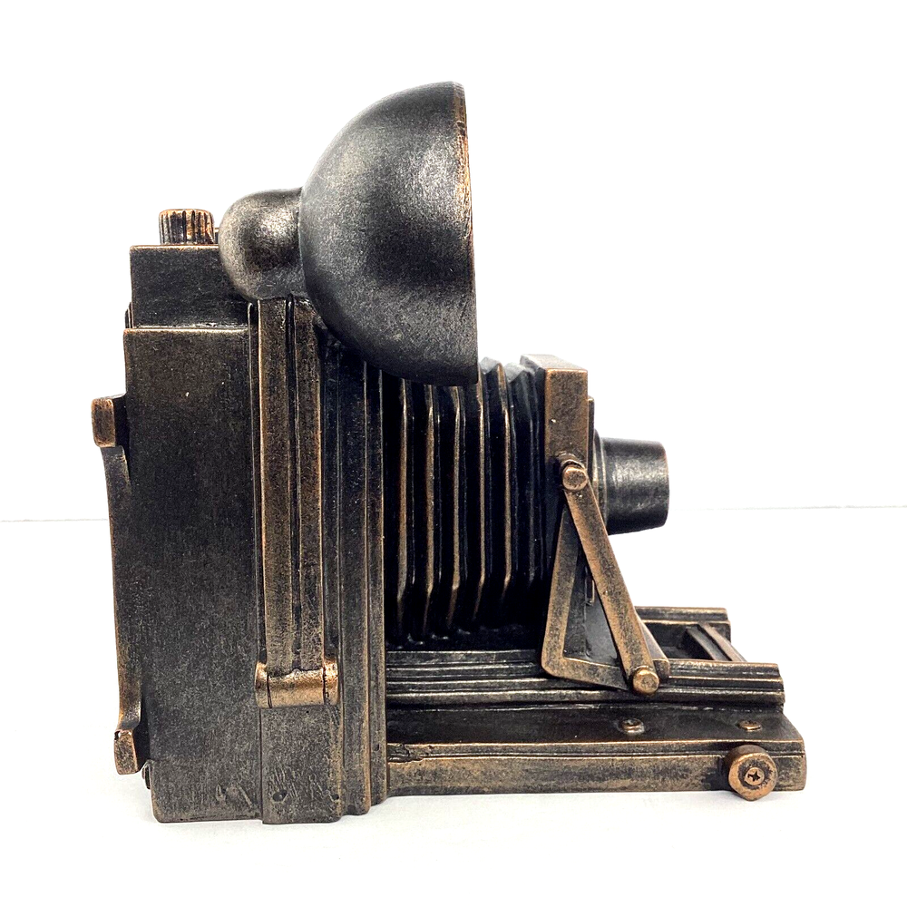 Bookend Camera Resin Bronze Color Photography Flash Folding Camera Replica