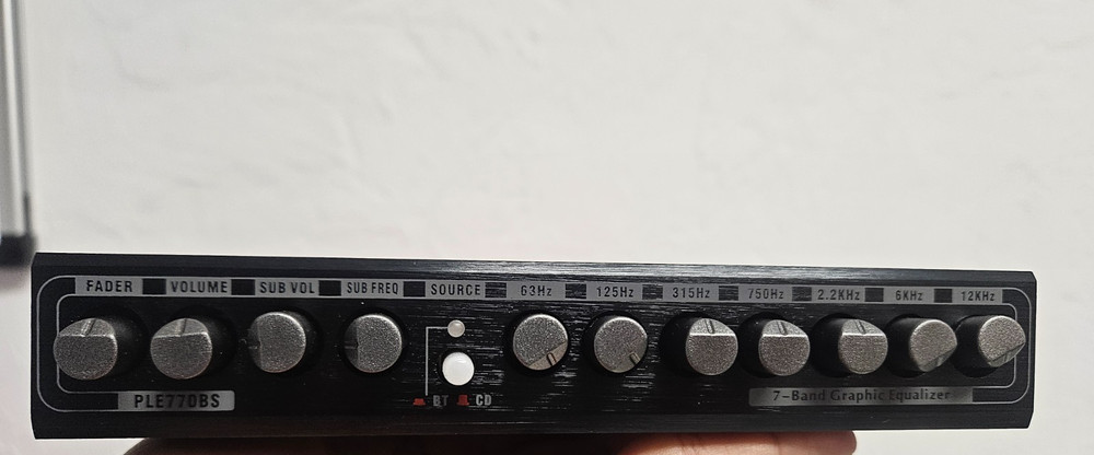 Pyle 7 Bands Graphic Equalizer with Subwoofer Output and CD/BT Selector Switch
