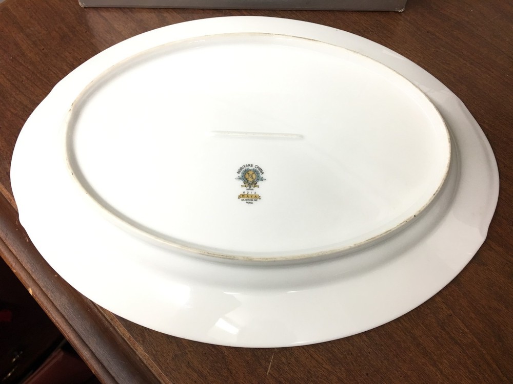 Noritake Maya 13-7/8" Serving Platter