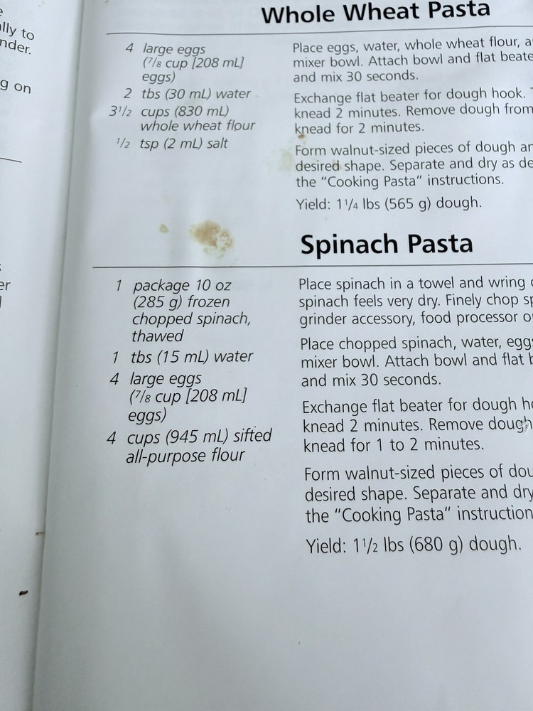 KitchenAid Gourmet Pasta Press Extruder With Attachments 6 Discs KPEXTA