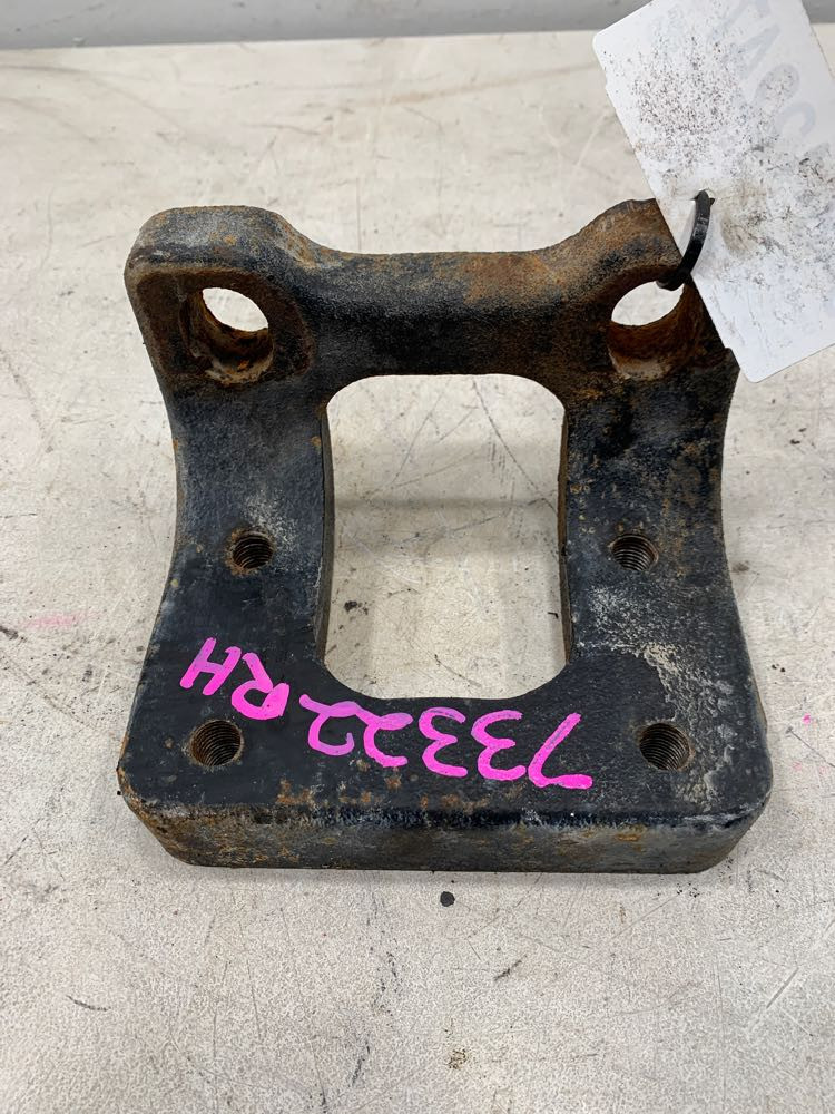 2018 International A26 Engine Mount (548-12247)