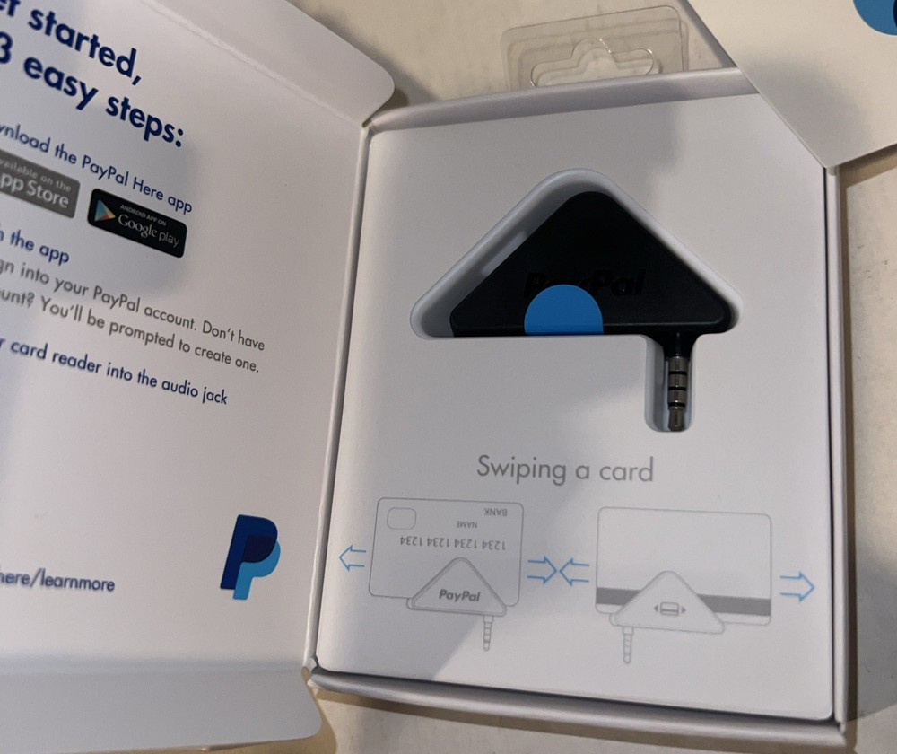 PayPal Mobile Credit Card Reader Swiper For iPhone and Android