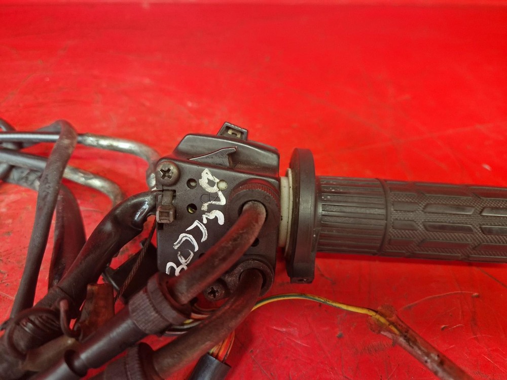 1999 SUZUKI RF 900 RIGHT SWITCH GEAR