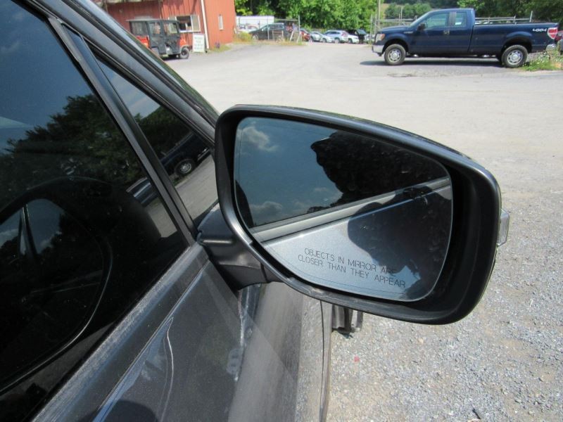 LEGACY 2023 Glove Box 976805