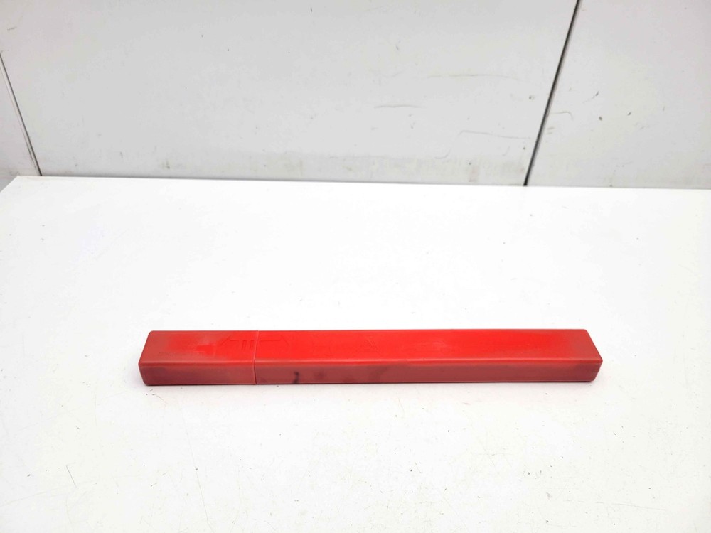 MG HS HAZARD WARNING TRIANGLE 10477670 2021