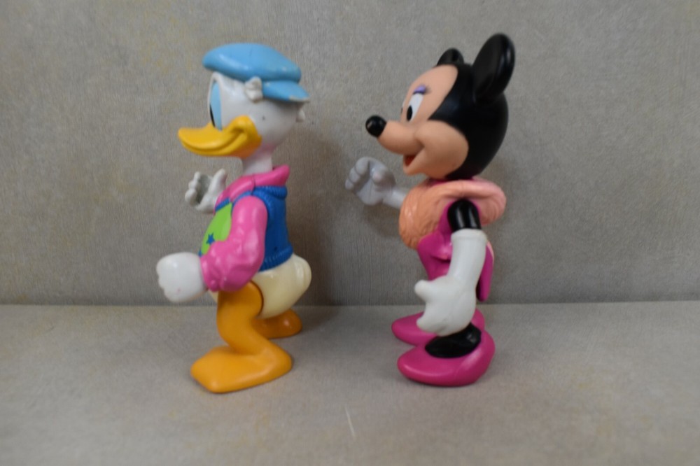 VTG ARCO Minnie Mouse & Donald Duck 5" Rubber Figures