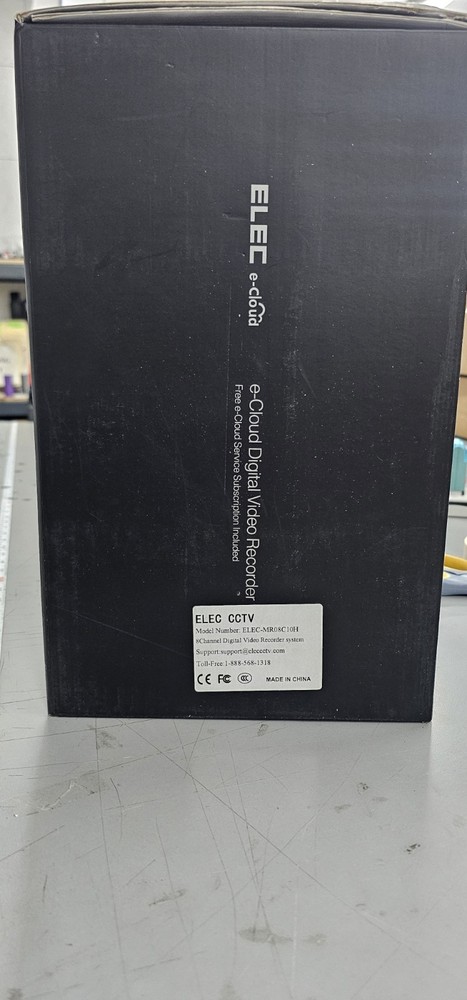 8 camera home security system with in home server and digital recording NEW