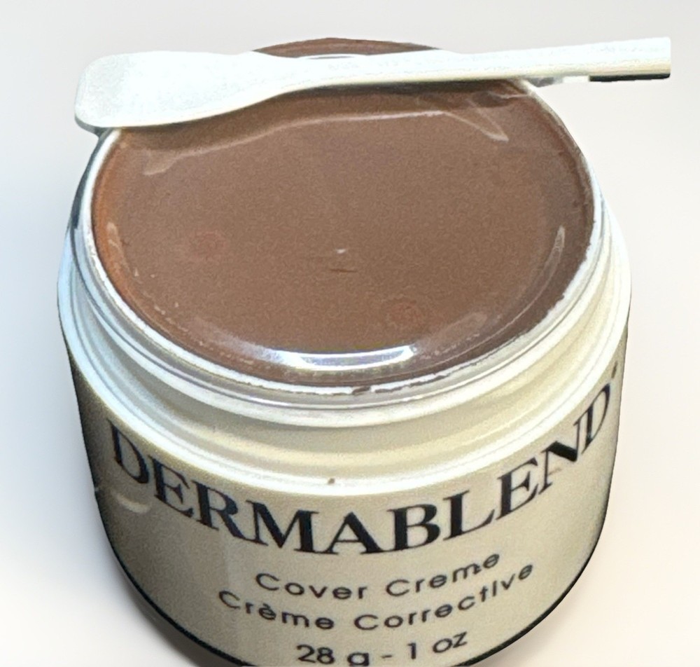 dermablend cover creme #7 deep brown 1oz scuffed box