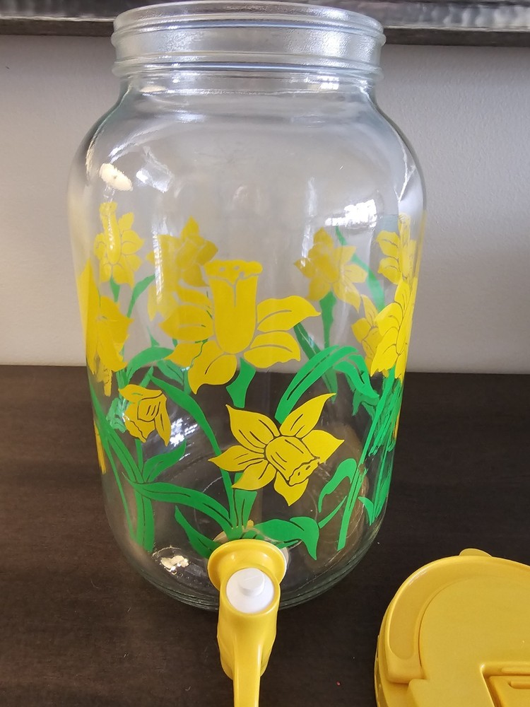 Vintage Daffodil Sun Tea Jar