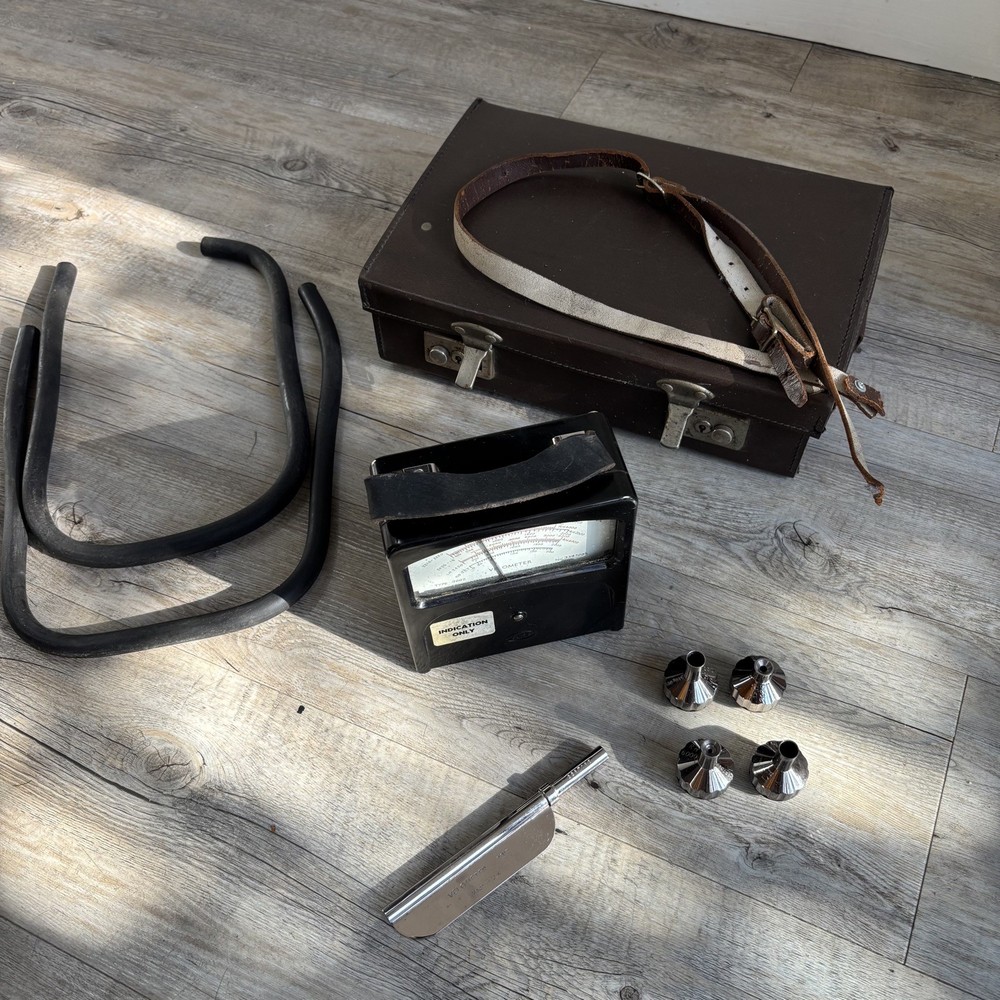 Vintage AEI Cased Velometer  & accessories - untested / display