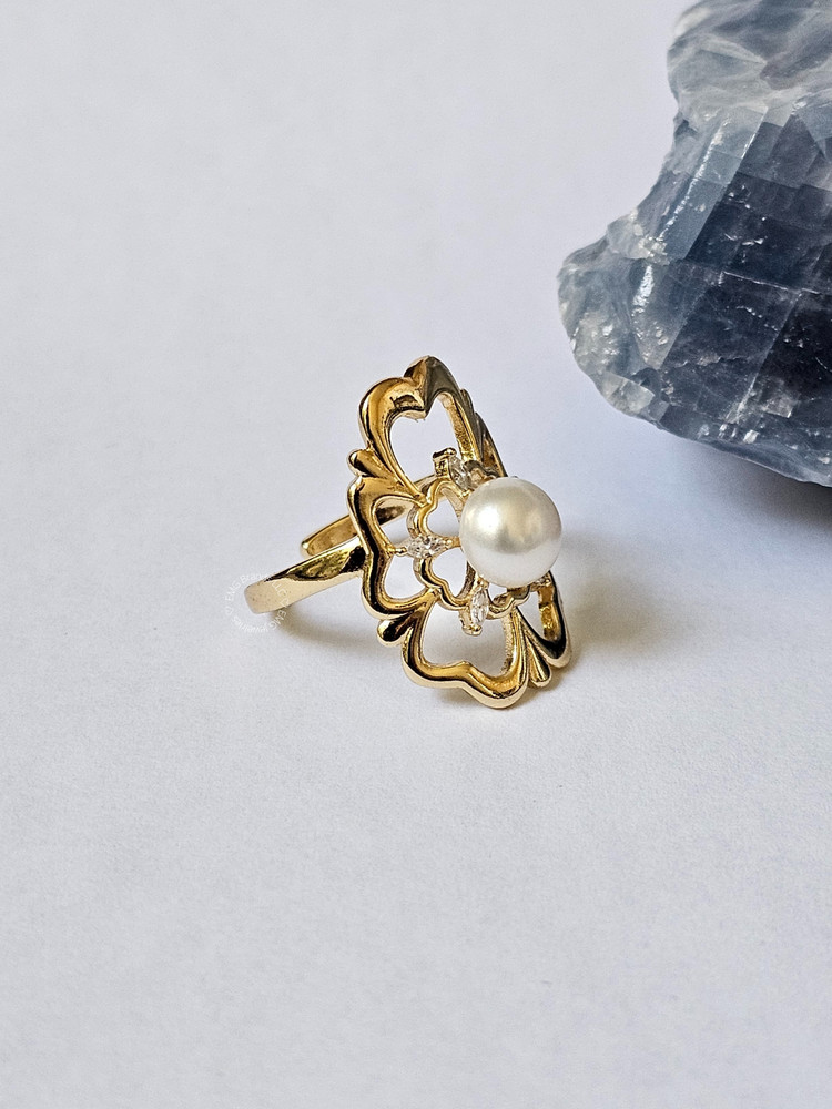 Flower Pearl Statement Ring