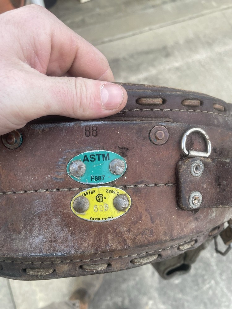 Leather lineman’s belt 22d