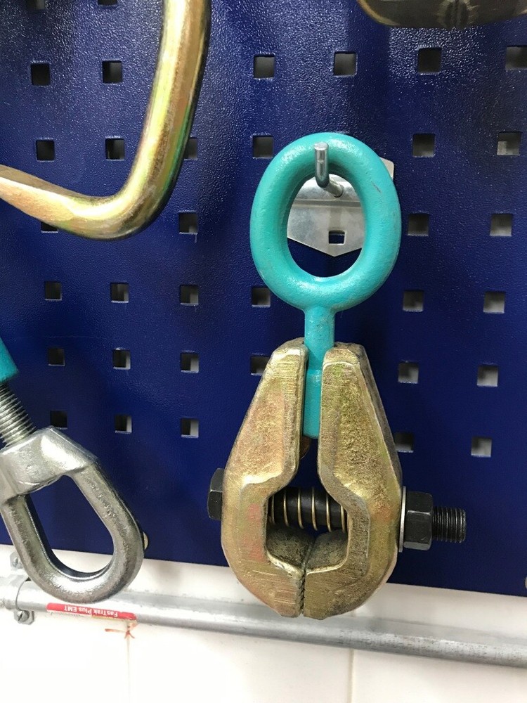 SET#63 - 11 PIECE AUTO BODY FRAME MACHINE HEAVY DUTY PULLING TOOLS AND CLAMPS