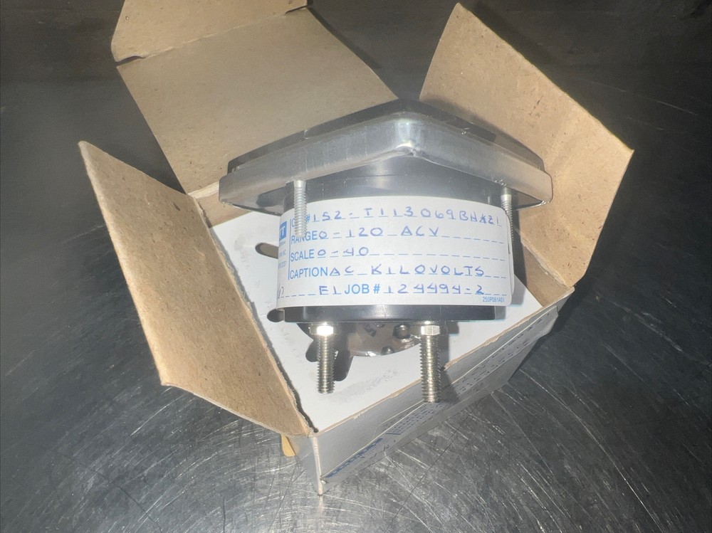 Trott Type 152 Panel Meter. NOS Surplus