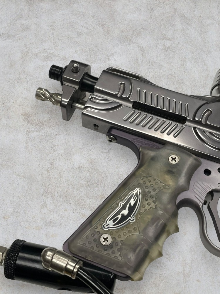 Dye Jackal Paintball Marker