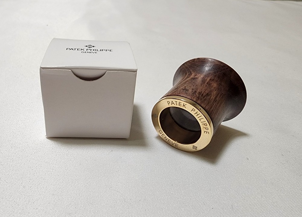 PATEK PHILIPPE MAGNIFYING GLASS / LENS