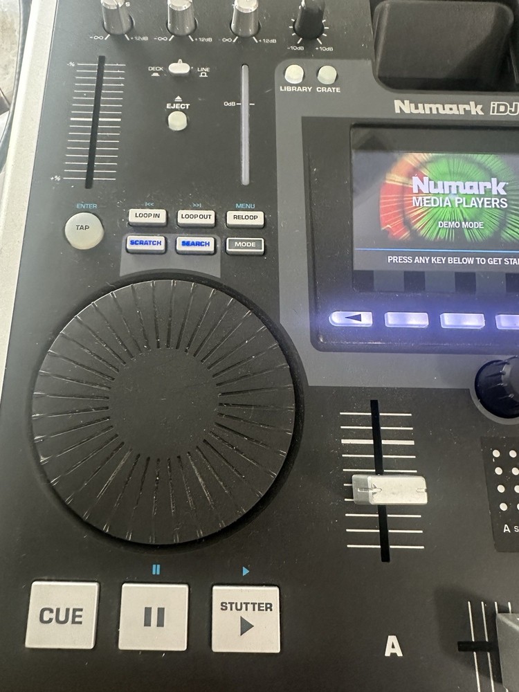 Numark iDJ2 DJ Mixing Console Compatible with iPod Mobile DJ System - TESTED